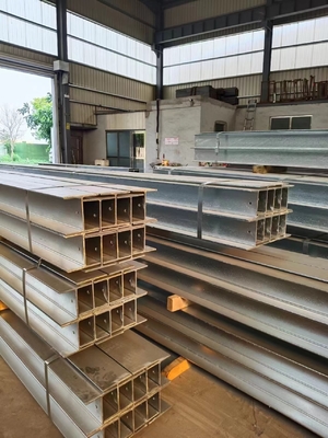 Anticorrosione Galvanizzato C Sezione Canale Canale in acciaio 900mm-18000mm