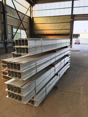 Galvanizzato 100 X 50 Acciaio Sezione C Purlins Acciaio ODM Profili di precisione