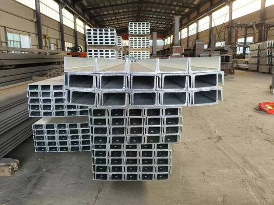 Acciaio galvanizzato a caldo Q235B a forma di C con elevata resistenza alla corrosione ideale per strutture industriali leggere