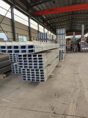 Inquadratura laminata a caldo 200 PFC Fascia di acciaio galvanizzata 150UB-610UB