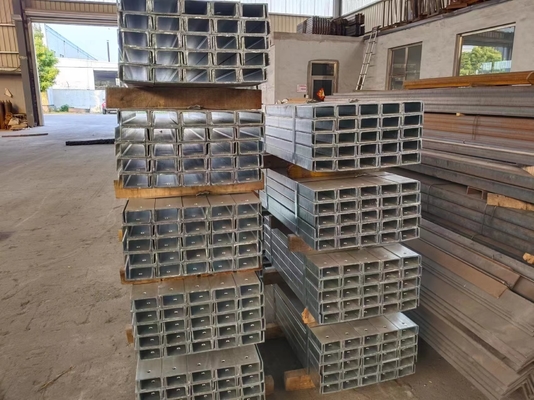 Perforazione in acciaio galvanizzato laminato a caldo