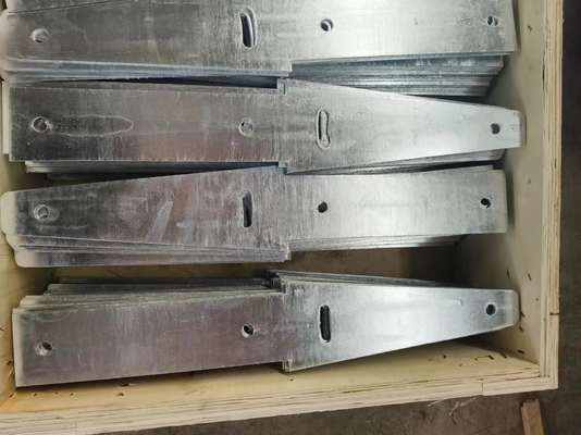 Parete di sostegno di cemento, recinzione a chiusura, supporto in acciaio galvanizzato