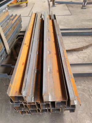 100UC PFC Portali di supporto galvanizzati 900 mm-6000 mm