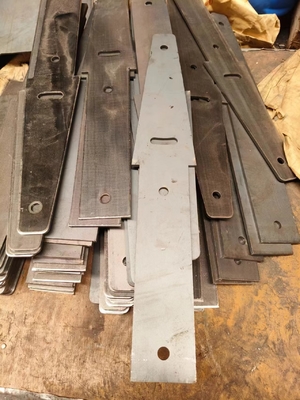 Supplementi di supporto per trainee galvanizzate laminate a caldo per ferrovie per veicoli pesanti