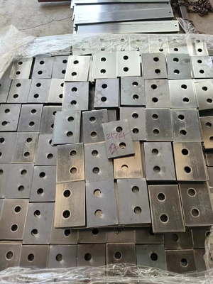 Barra piatta in acciaio CNC personalizzabile per stampaggio metallico, fusione a stampo e forgiatura
