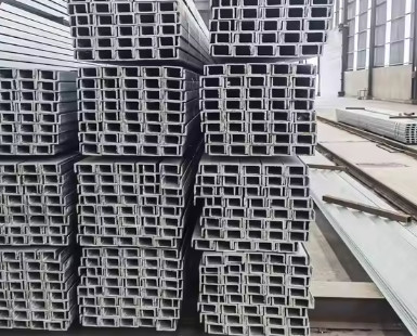 OEM Perforazione Galvanizzata Sezione C Con Galvanizzazione A Caldo Lunghezza 900mm-18000mm